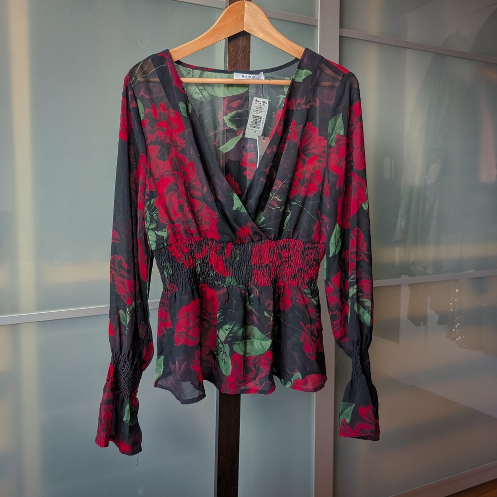 🔖NWT NA-KD Sheer Blouse with Red and Green Floral Design -